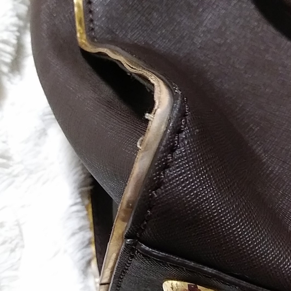 Michael Kors Brown leather shoulder bag - Picture 7 of 16